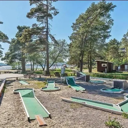 Holiday home Moderne Hytte Rett Ved Sjoen, Familievennlig Beliggenhet I Aros *
